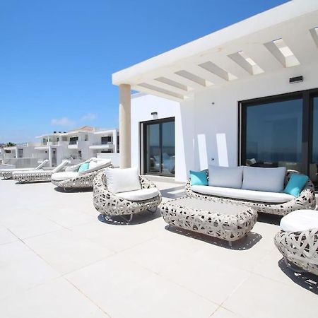 Appartement Luxurious Penthouse With Huge Panoramic Terrace à San Roque  Extérieur photo