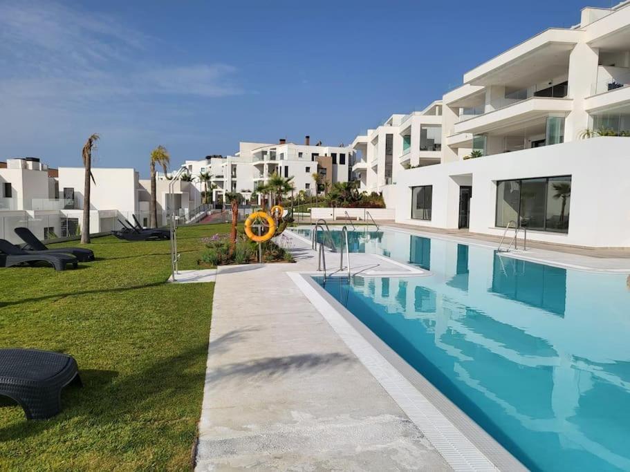 Appartement Luxurious Penthouse With Huge Panoramic Terrace à San Roque  Extérieur photo